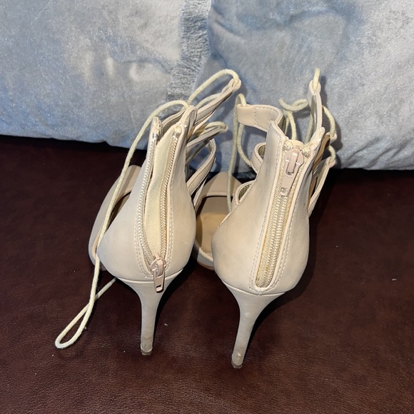 Joyce Lessie pointy heels. Size 8. Color: Cream. Worn once NO Box! - Picture 4 of 4